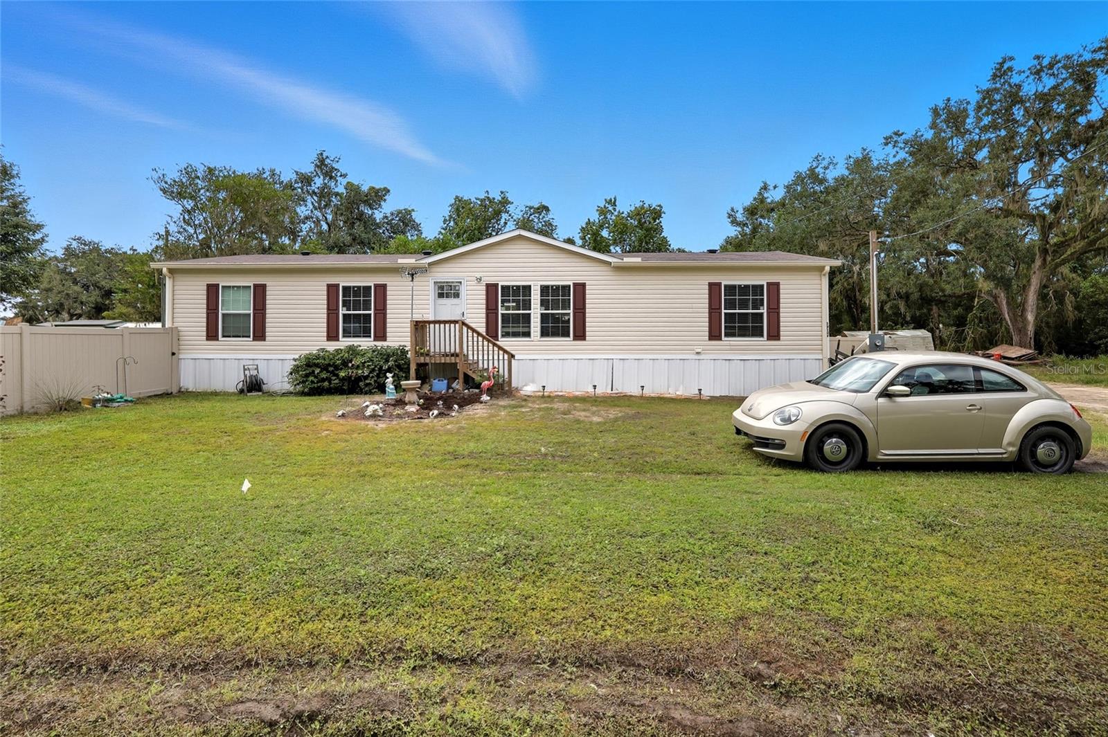 TOWN OF CRYSTAL SPRINGS - Residential