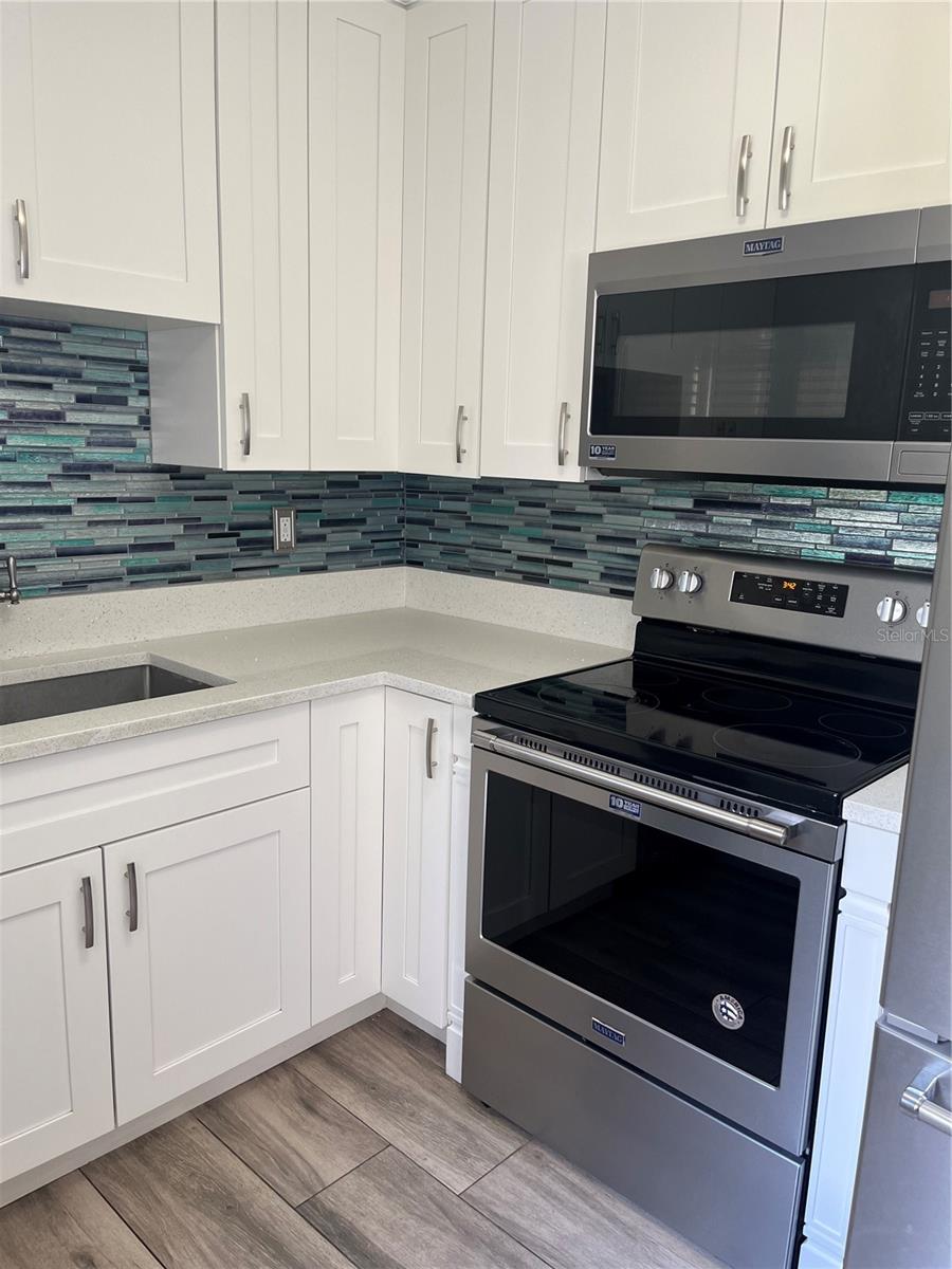 3300 FOX CHASE CIRCLE N 213