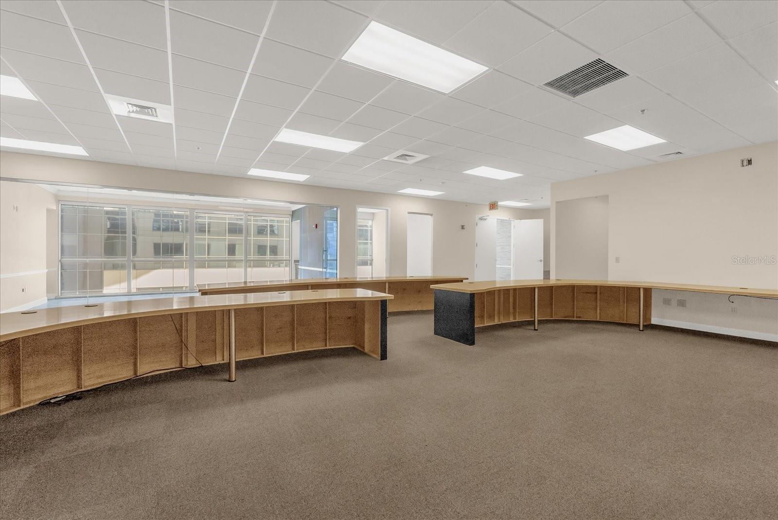 PLAZA SOUTH TOWER COML CONDO - Commercial Lease