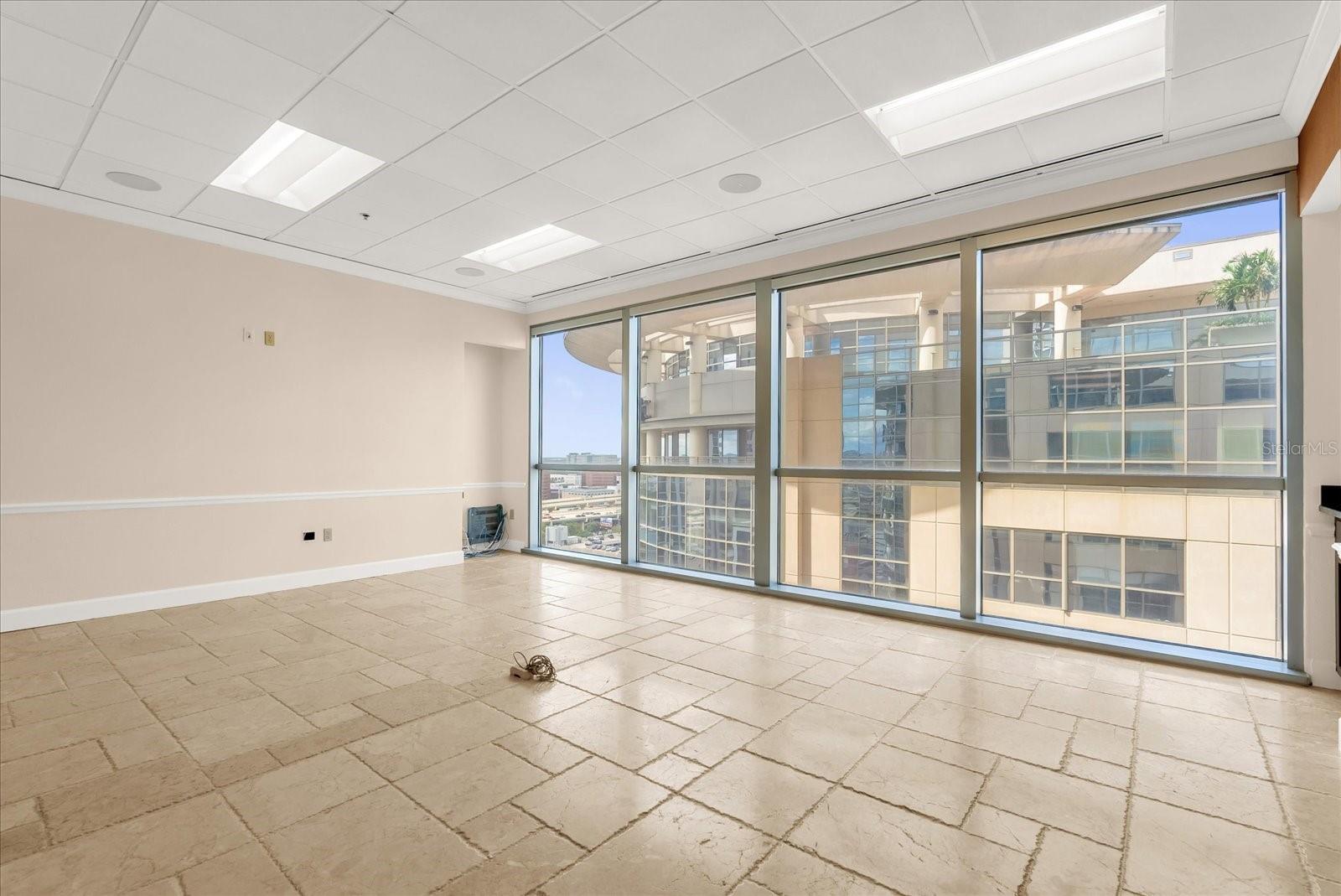 PLAZA SOUTH TOWER COML CONDO - Commercial Lease