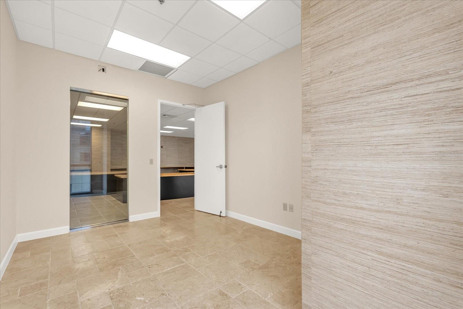 PLAZA SOUTH TOWER COML CONDO - Commercial Lease