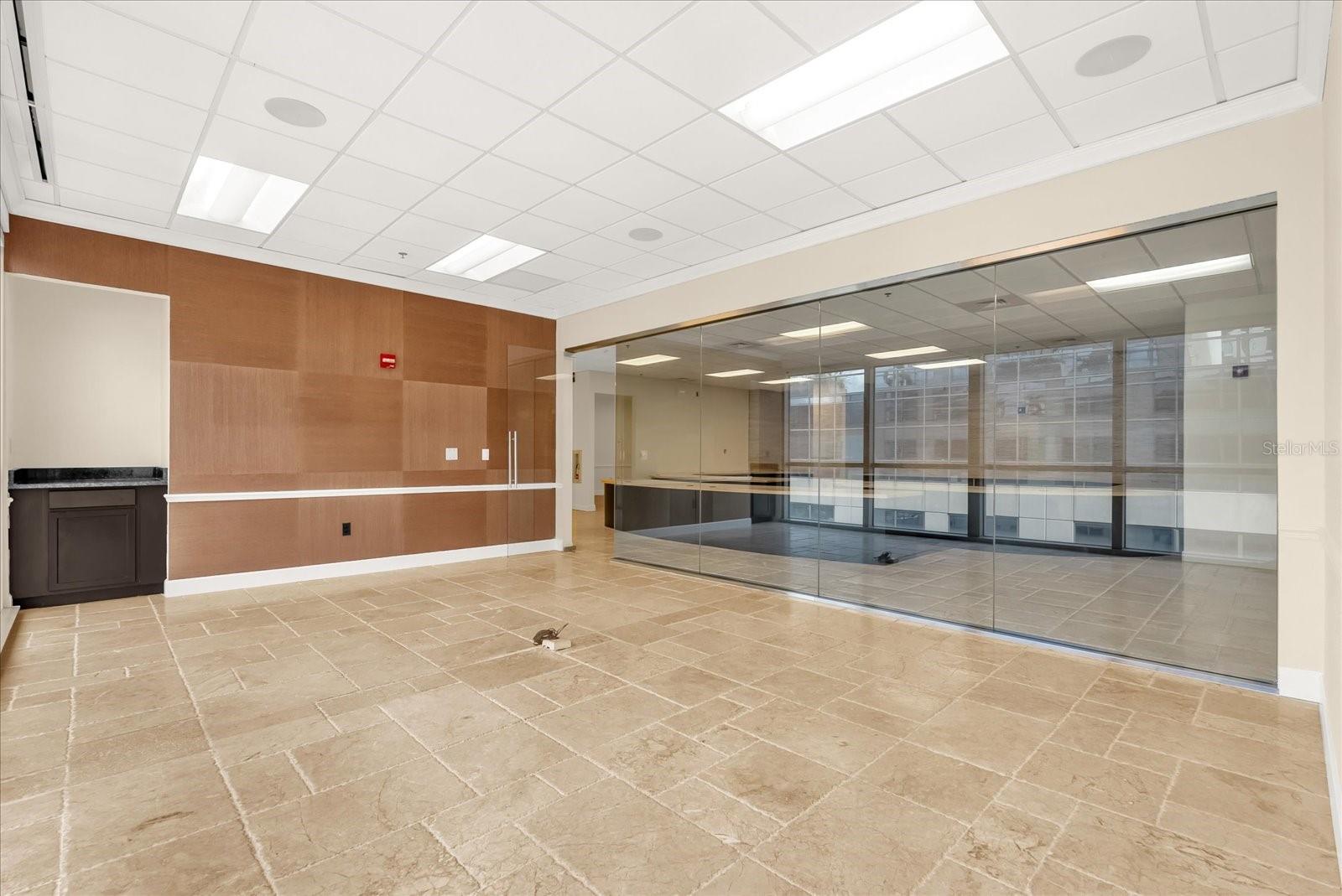 PLAZA SOUTH TOWER COML CONDO - Commercial Lease