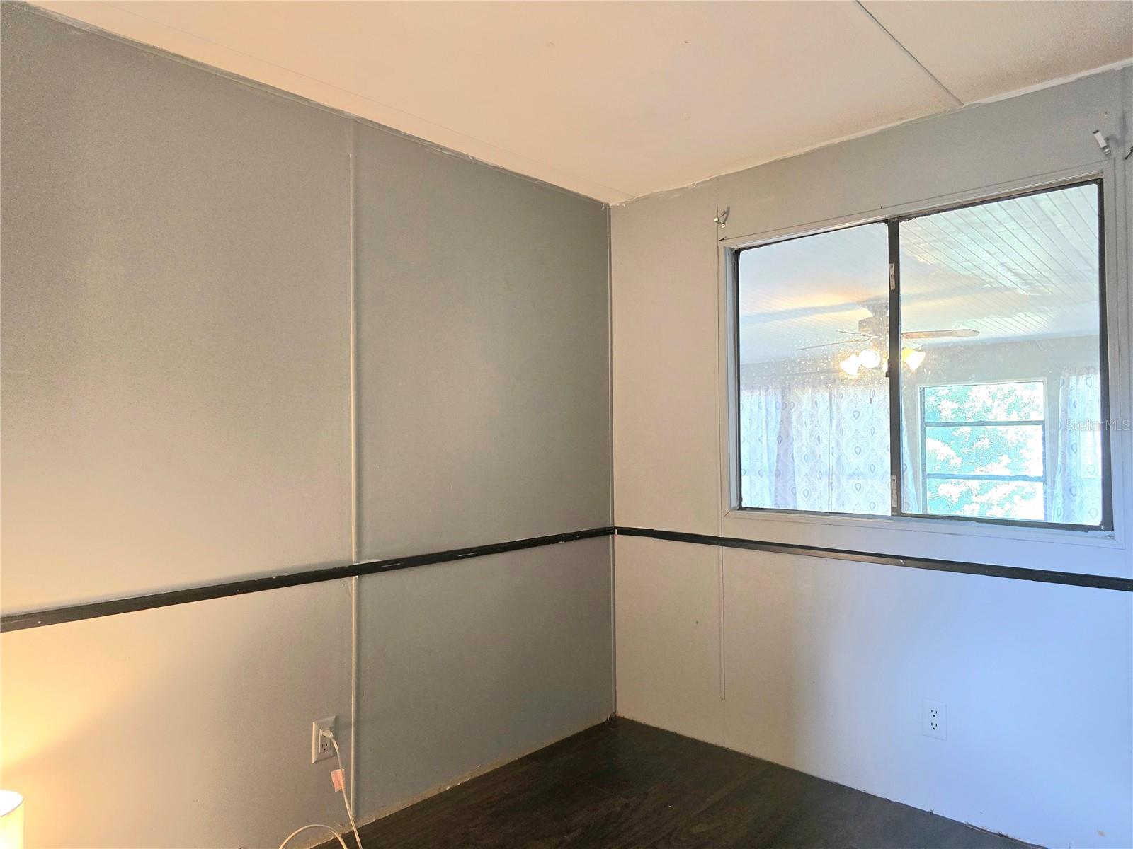 LAKE MARIANA ACRES - Residential