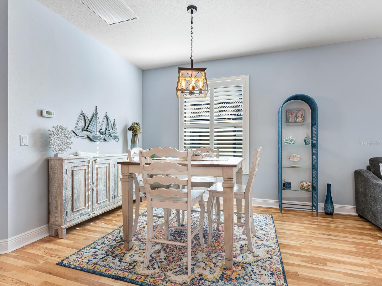 VENETIAN FALLS PH 3 - Residential