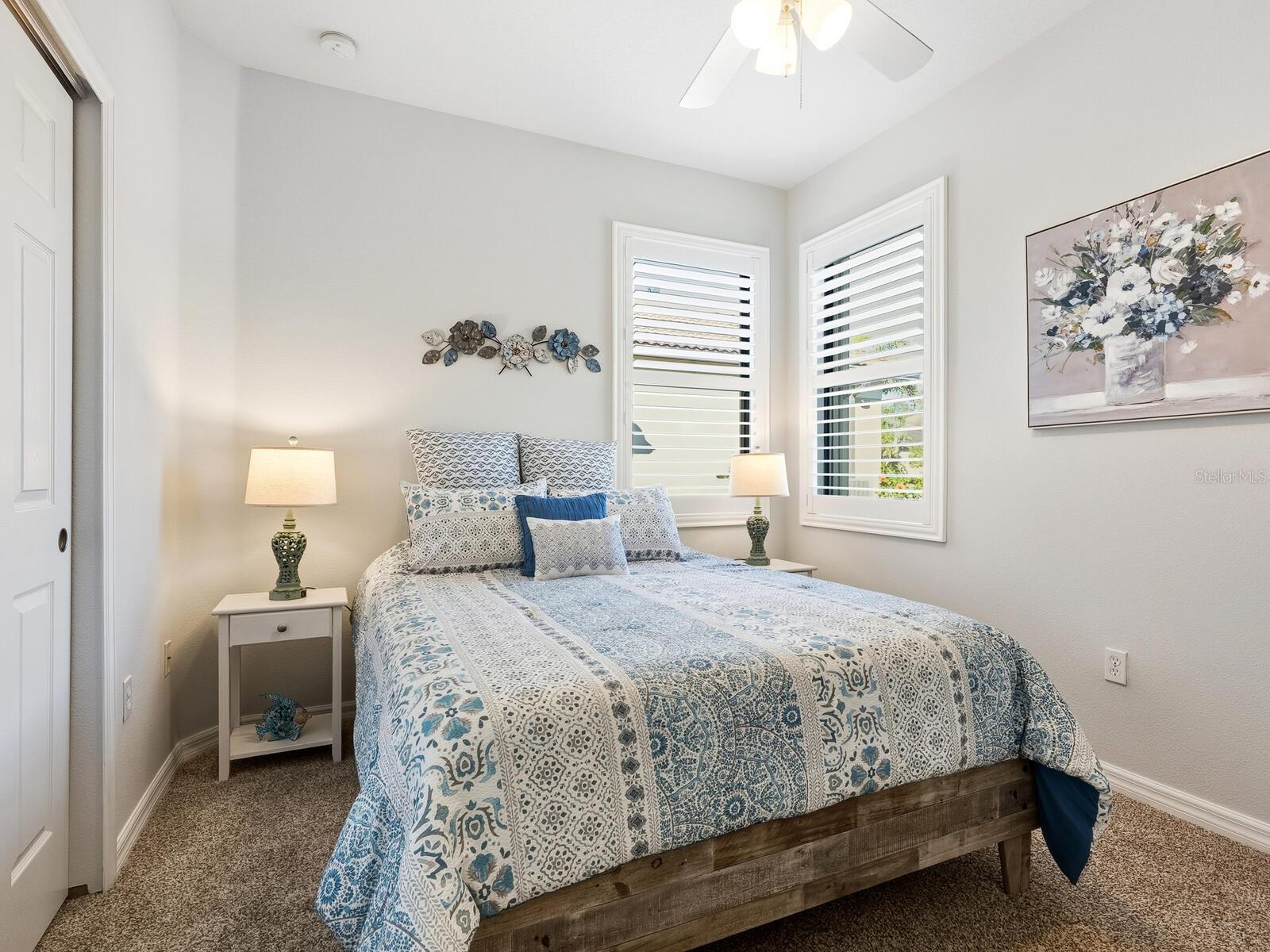 VENETIAN FALLS PH 3 - Residential