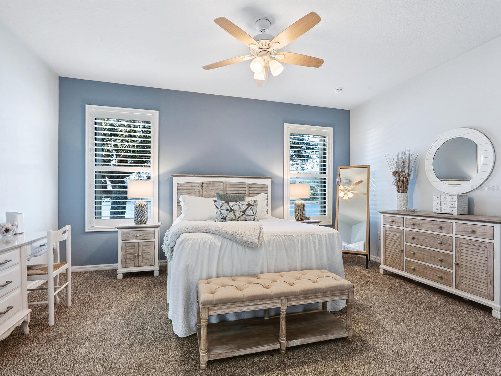 VENETIAN FALLS PH 3 - Residential