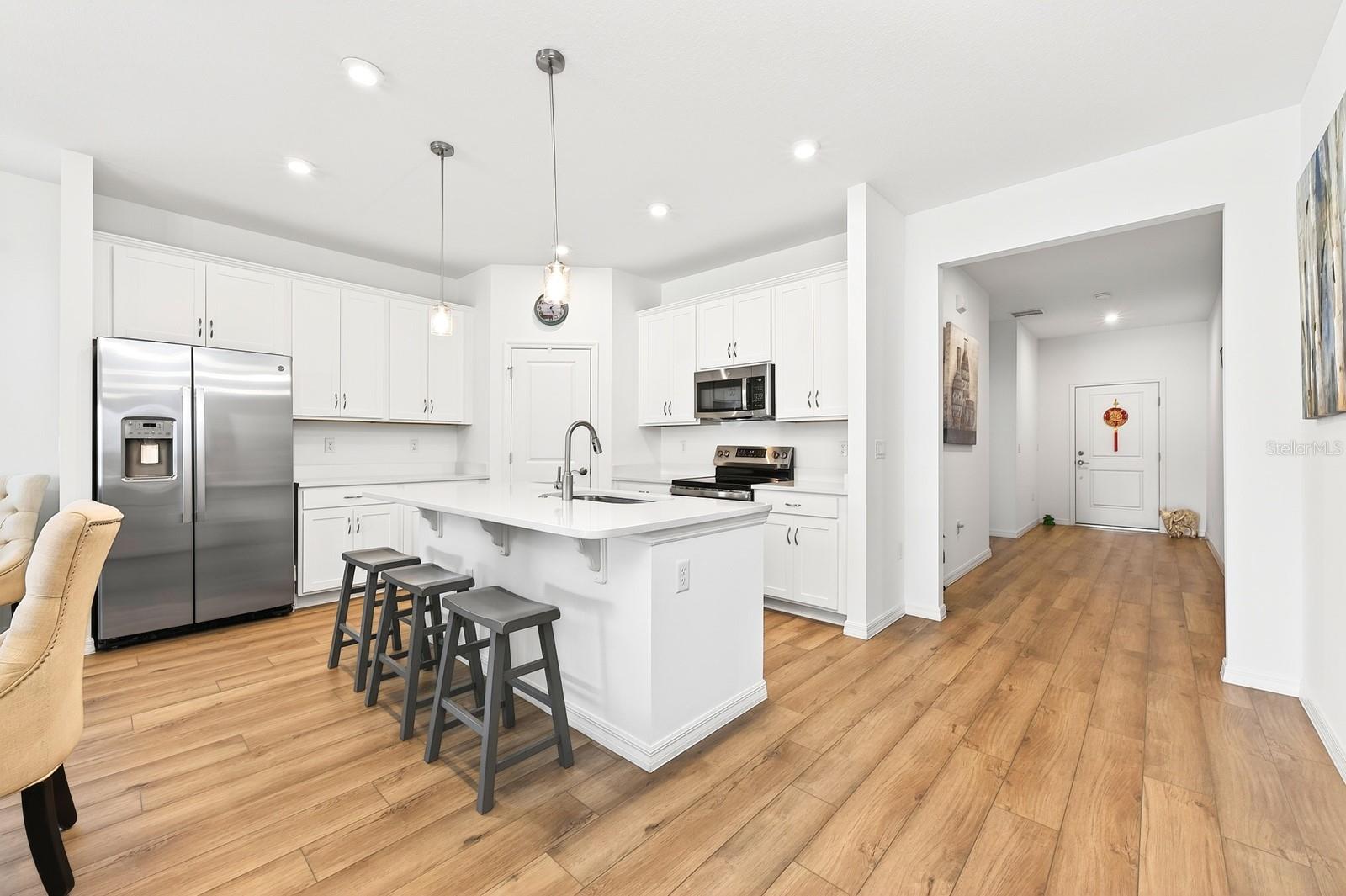 1814 LATTICE WAY