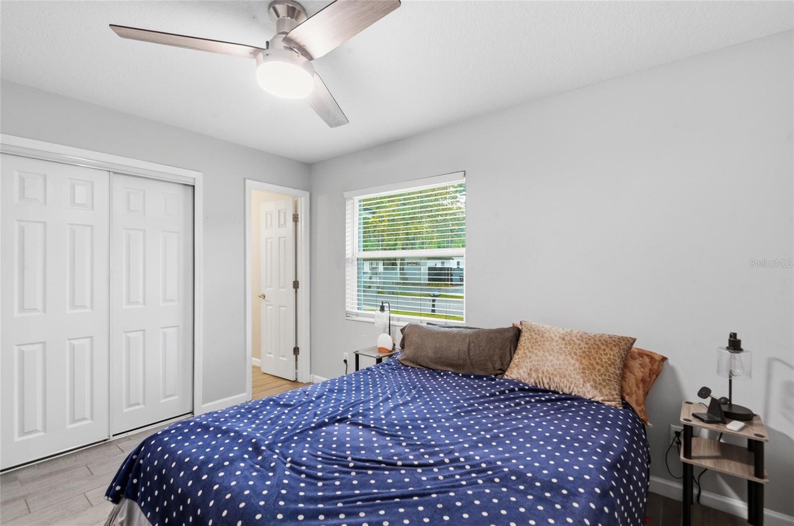 BREEZEWOOD - Residential