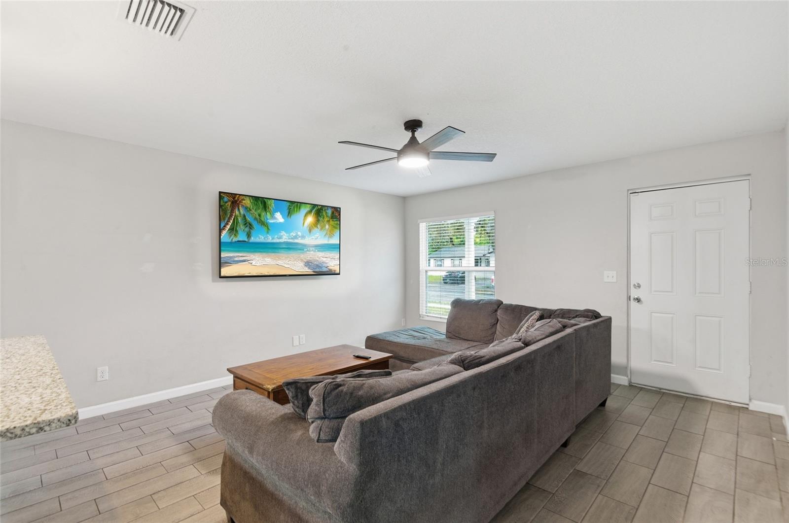 BREEZEWOOD - Residential