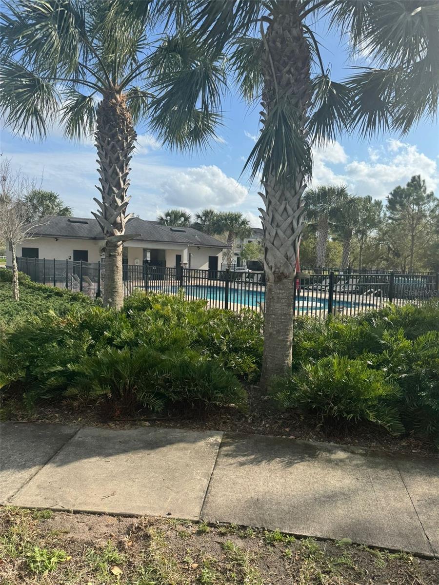 TRAILS/MOSS PARK - Residential Lease