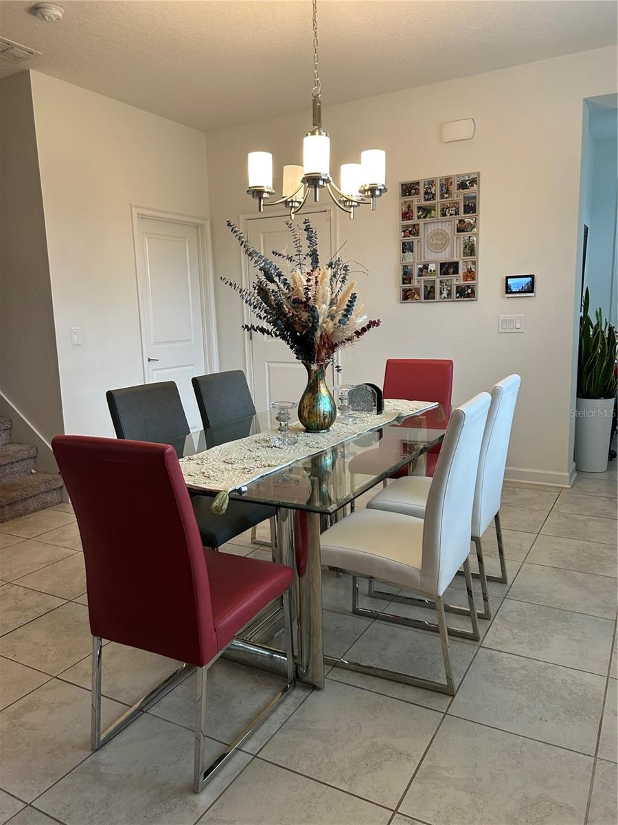 TRAILS/MOSS PARK - Residential Lease