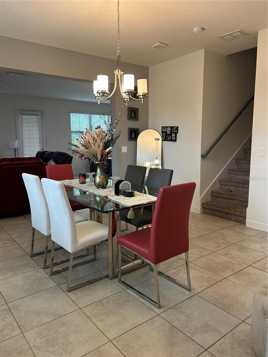 TRAILS/MOSS PARK - Residential Lease