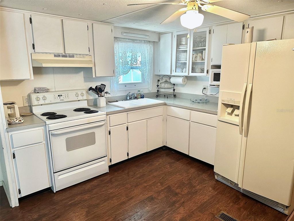Photo of 9790 66th Street N #265, Pinellas Park, FL 33782 (MLS # TB8499586)