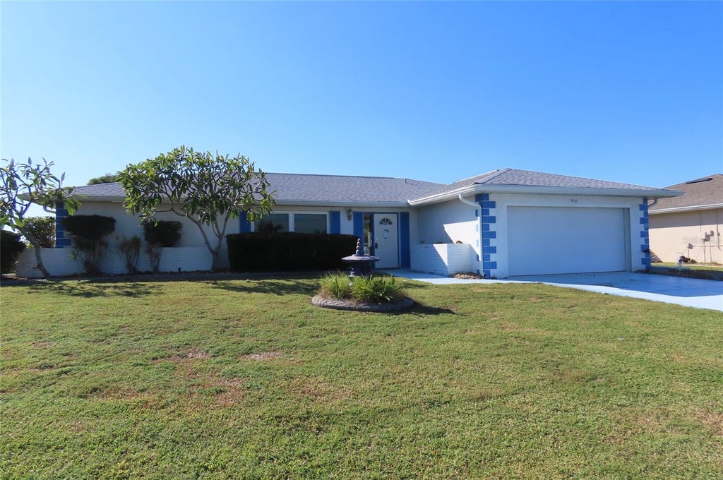 Photo of 910 El Rancho Drive, Sun City Center, FL 33573 (MLS # TB8561099)