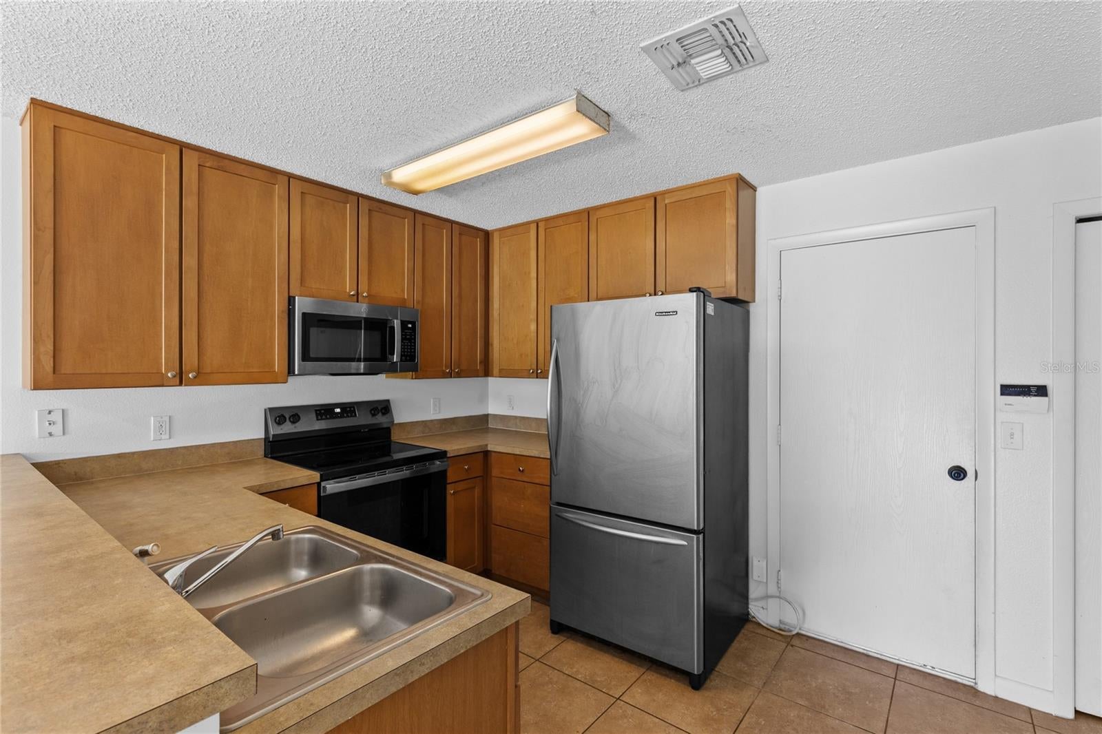 12916 LEXINGTON SUMMIT STREET