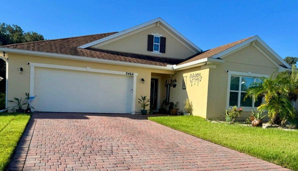 Photo of 2464 Addison Creek Dr, Kissimmee, FL 34758 (MLS # S5156566)