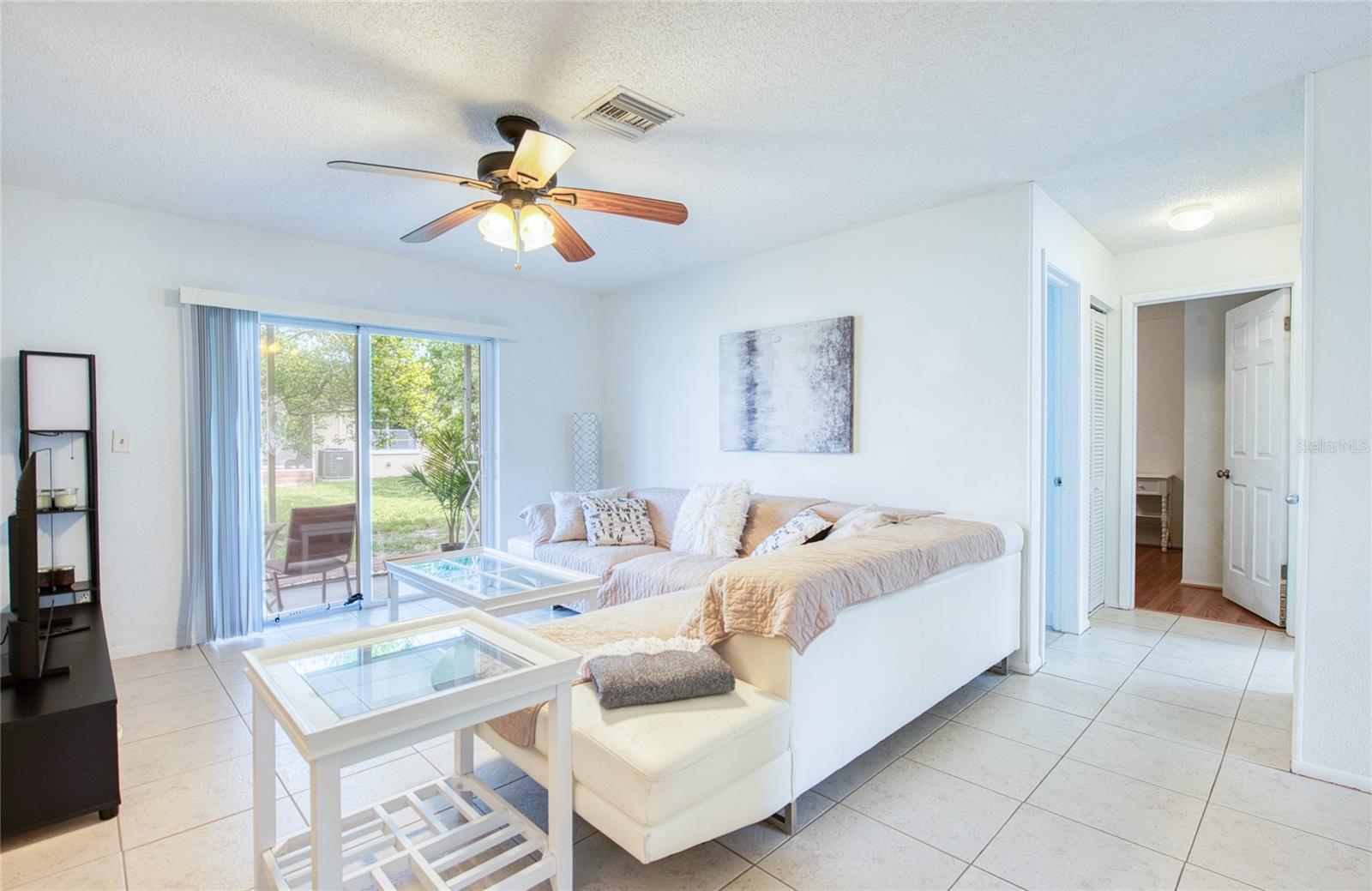 BENT TREE - Residential Lease