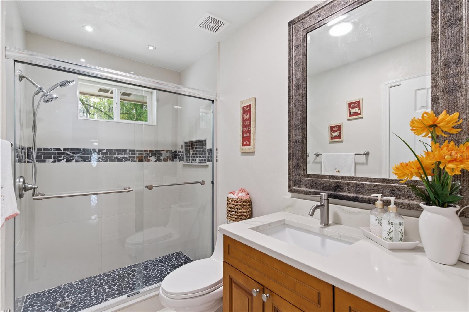 CEDAR CREEK AT COUNTRY RUN PHA - Residential