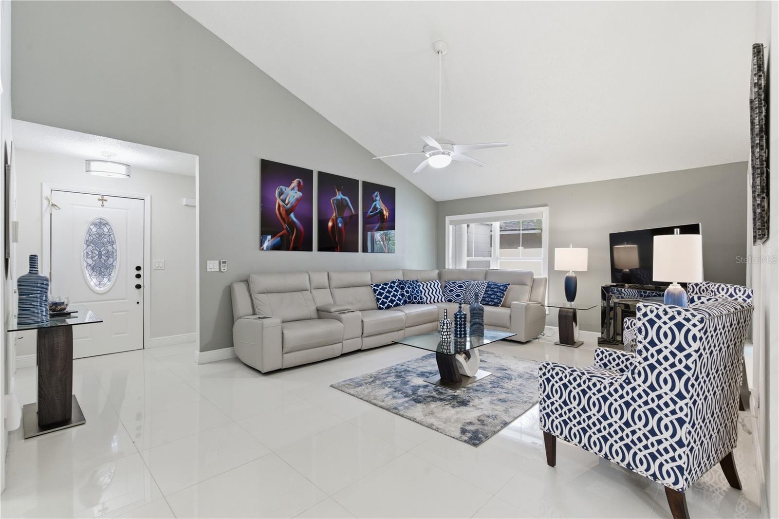 CEDAR CREEK AT COUNTRY RUN PHA - Residential