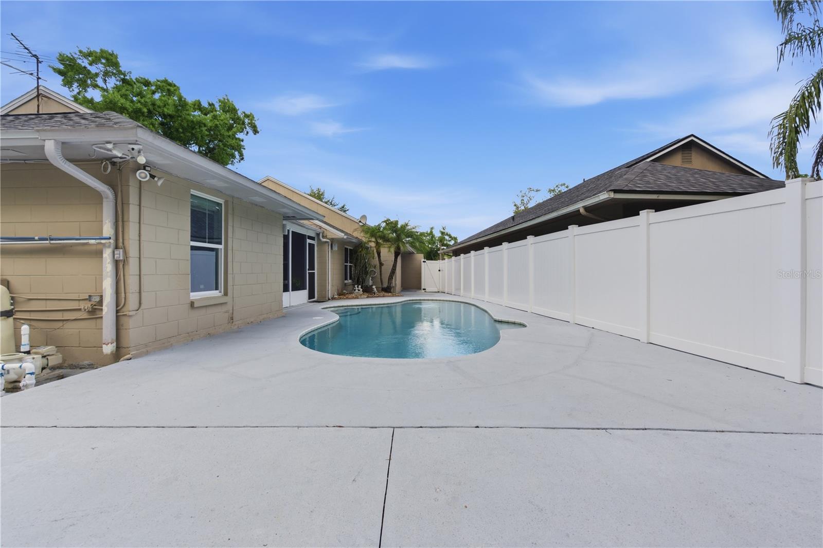 CEDAR CREEK AT COUNTRY RUN PHA - Residential