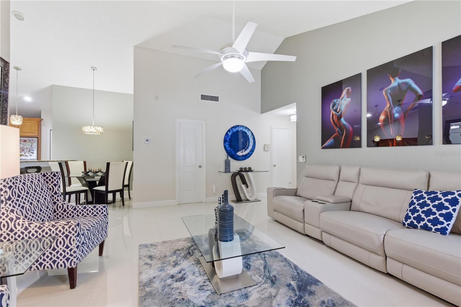 CEDAR CREEK AT COUNTRY RUN PHA - Residential