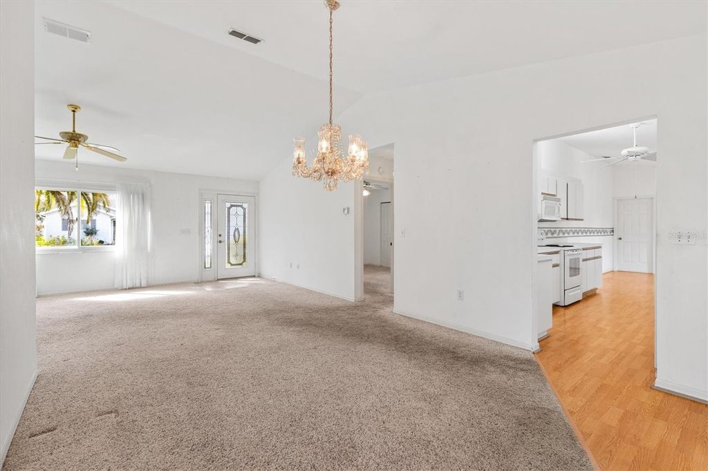 Photo of 13727 SE 87th Avenue, Summerfield, FL 34491 (MLS # G5103073)