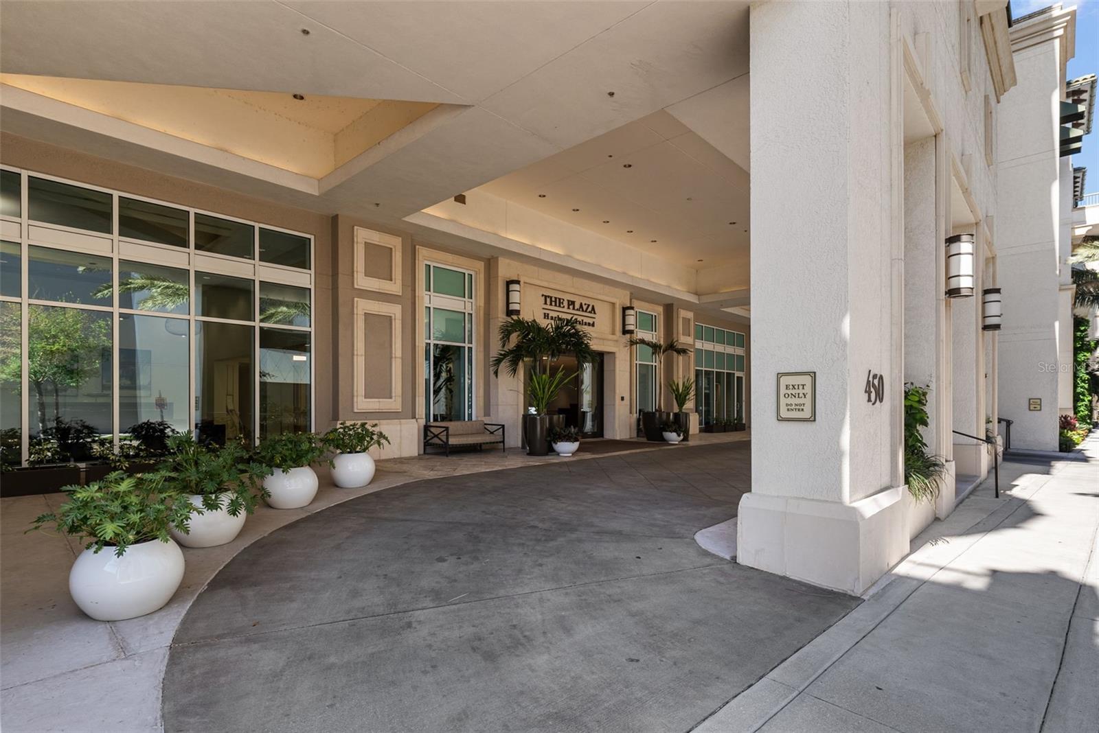 450 KNIGHTS RUN AVENUE 405
