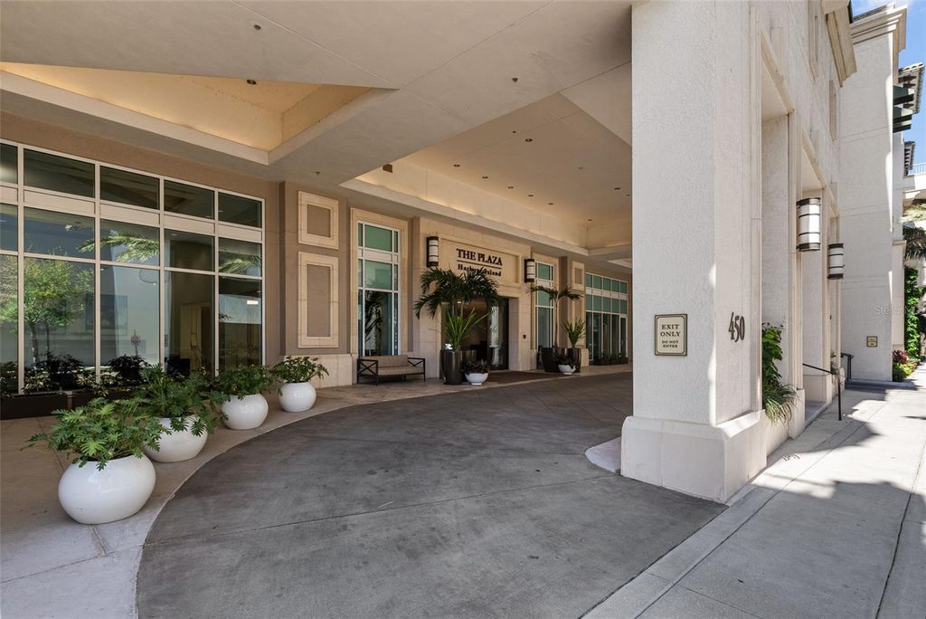 Real estate matching your search 85 Photo of 450 Knights Run Avenue #405, Tampa, FL 33602 (MLS # TB8441673)