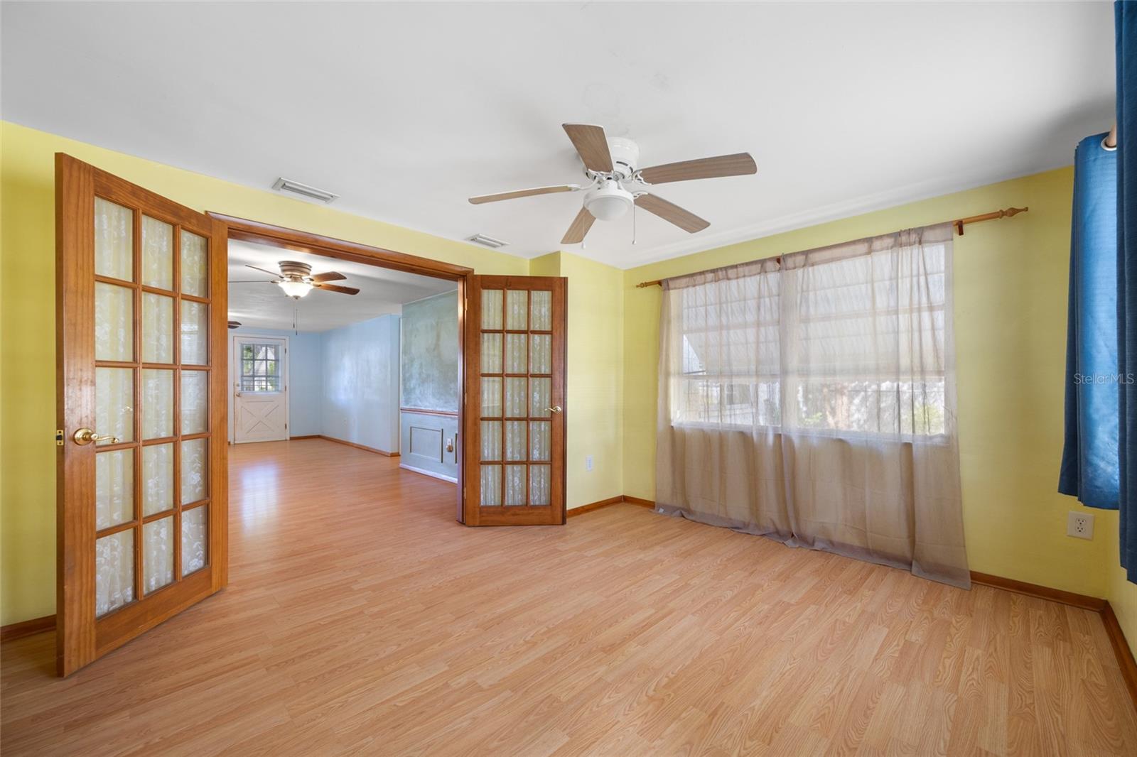 BEACON WOODS VILLAGE - Residential