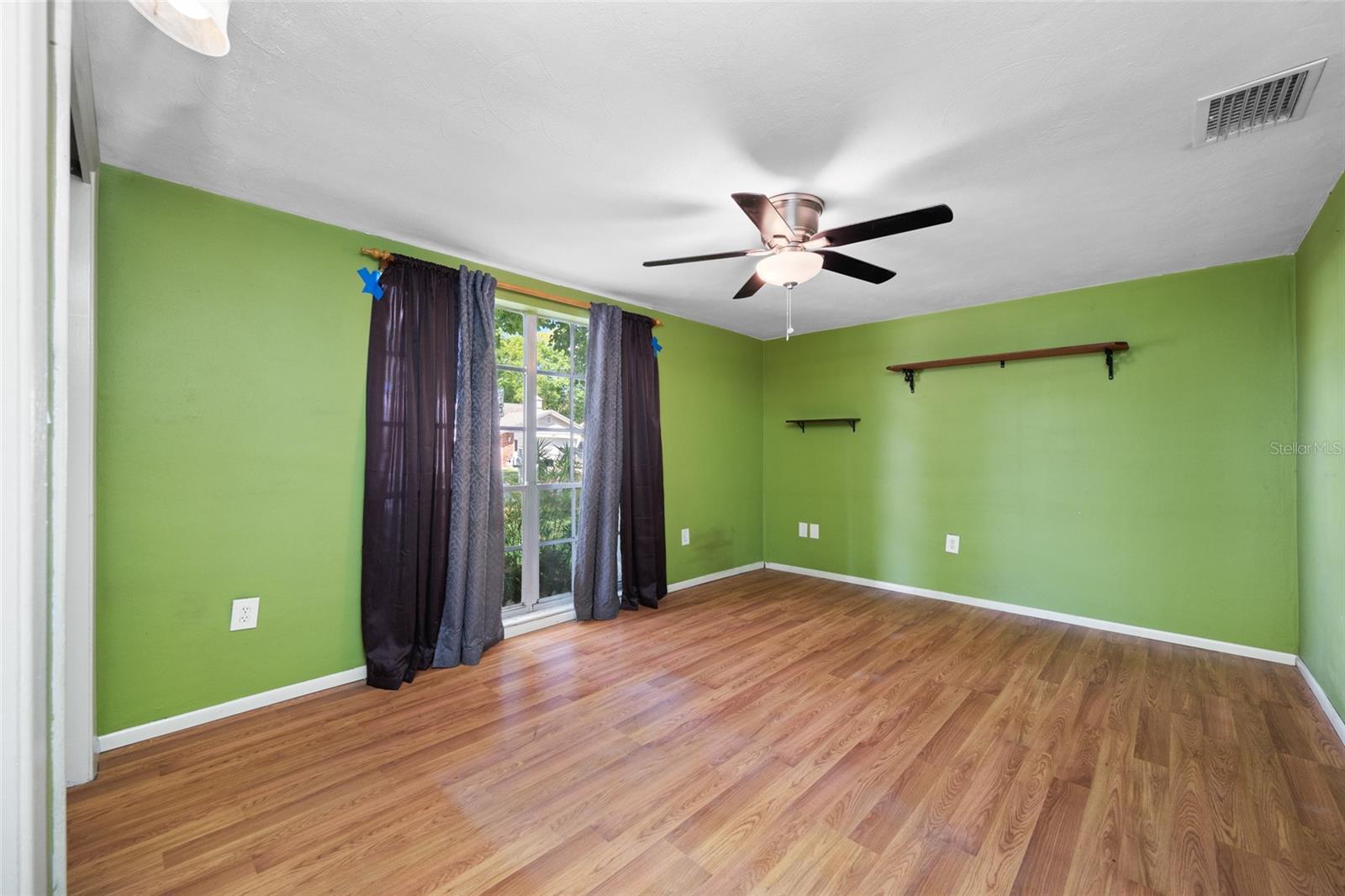 BEACON WOODS VILLAGE - Residential