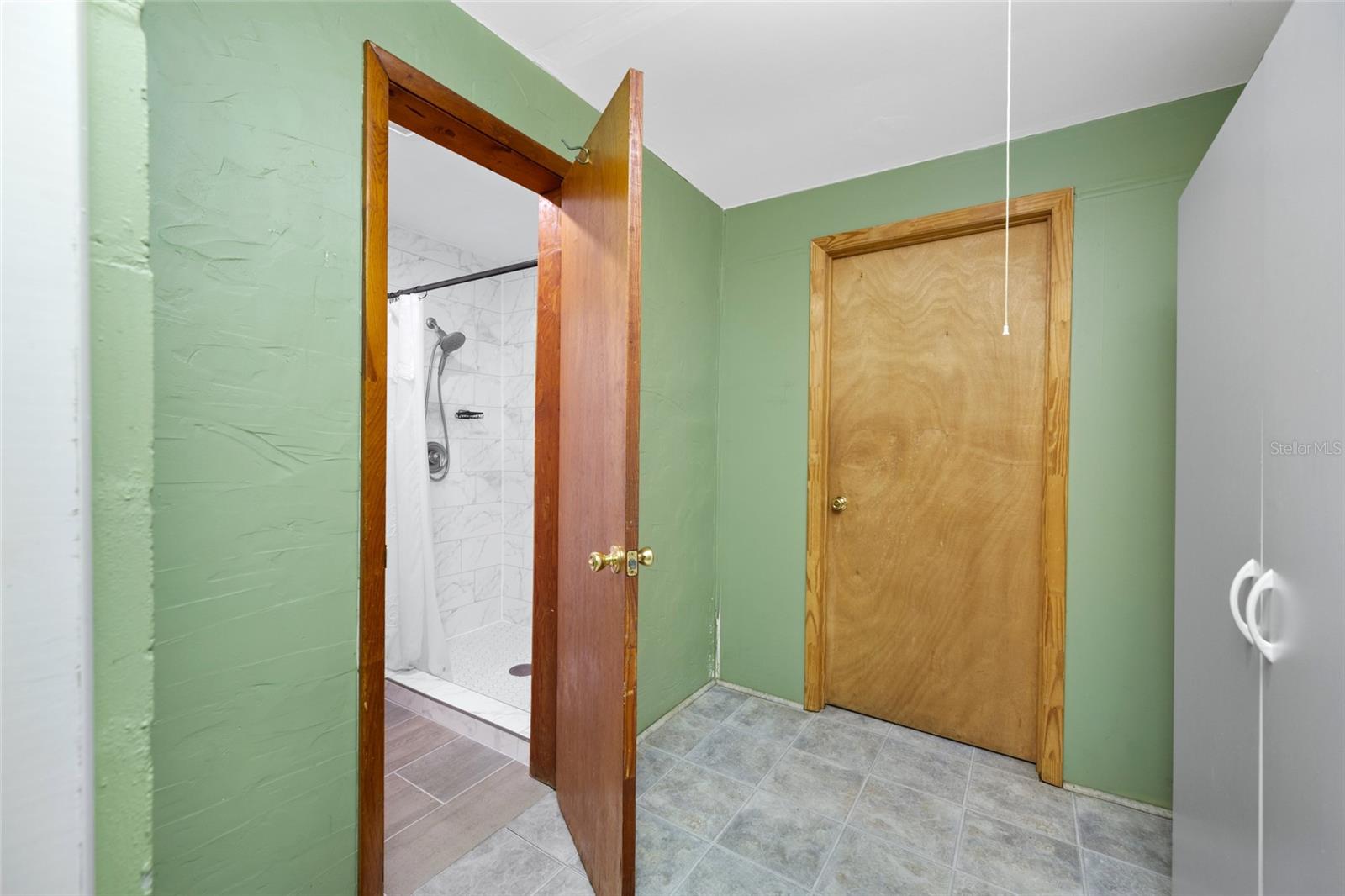 BEACON WOODS VILLAGE - Residential