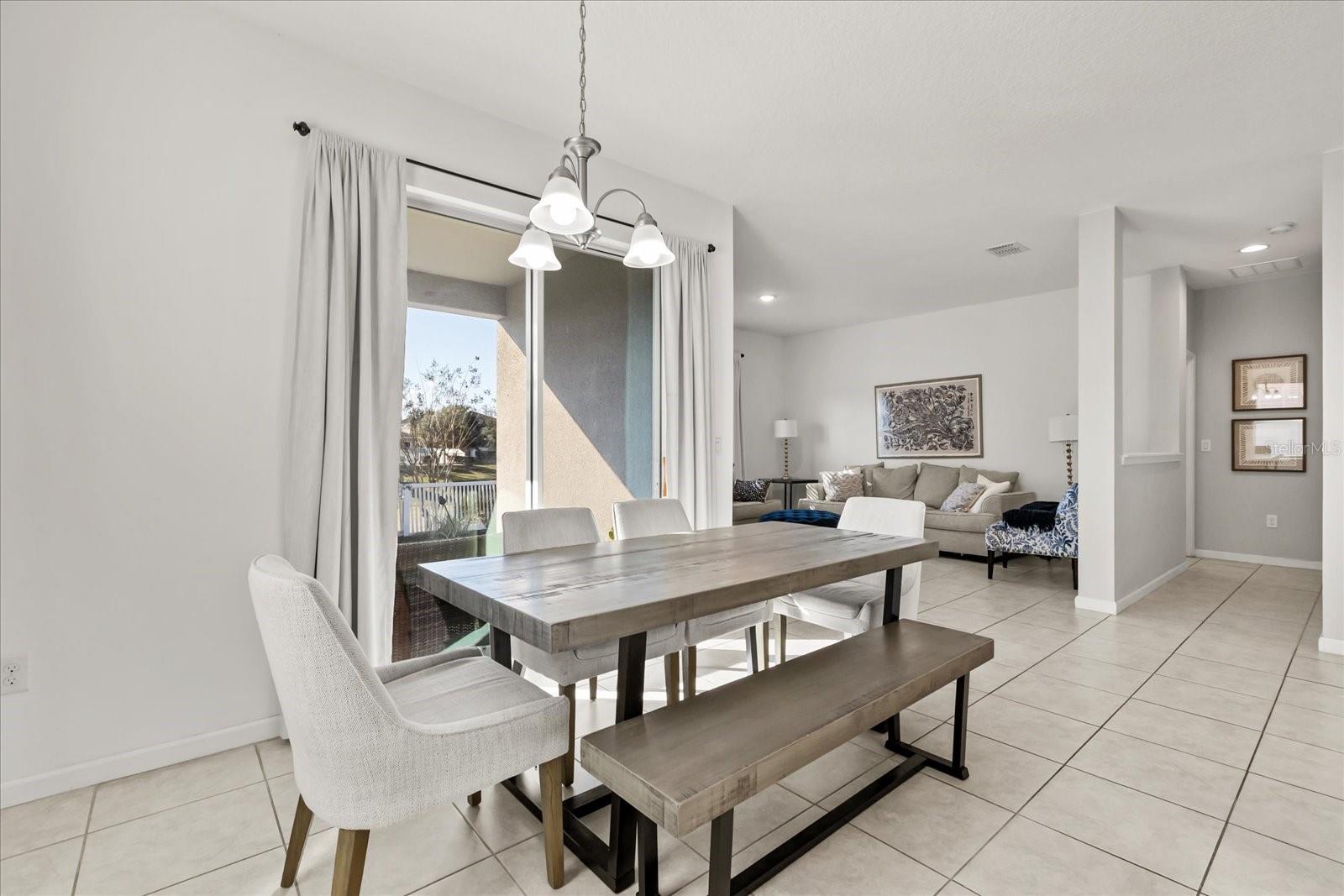 RIDGE/HLND MDWS - Residential