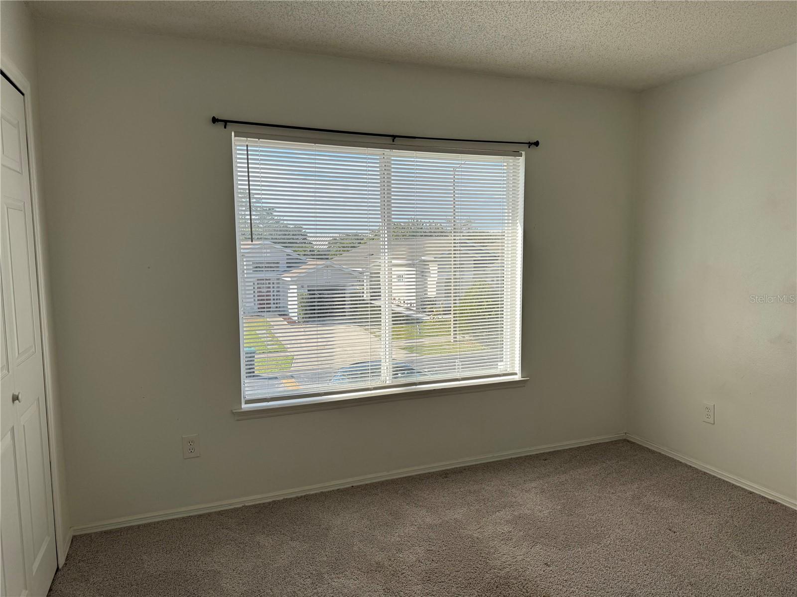 PEBBLE CREEK PH 02 - Residential Lease