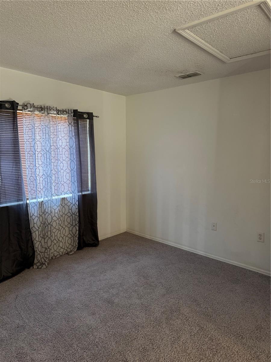 PEBBLE CREEK PH 02 - Residential Lease