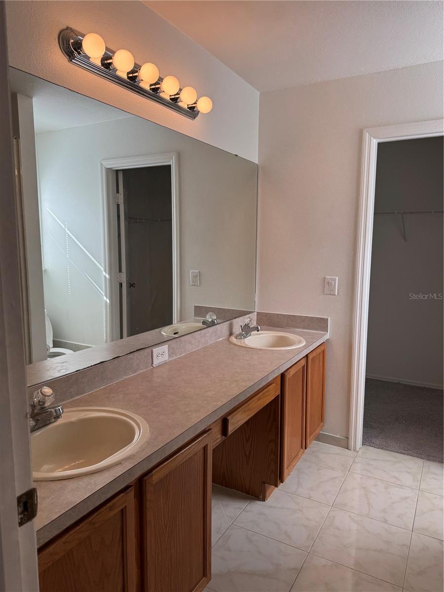 PEBBLE CREEK PH 02 - Residential Lease