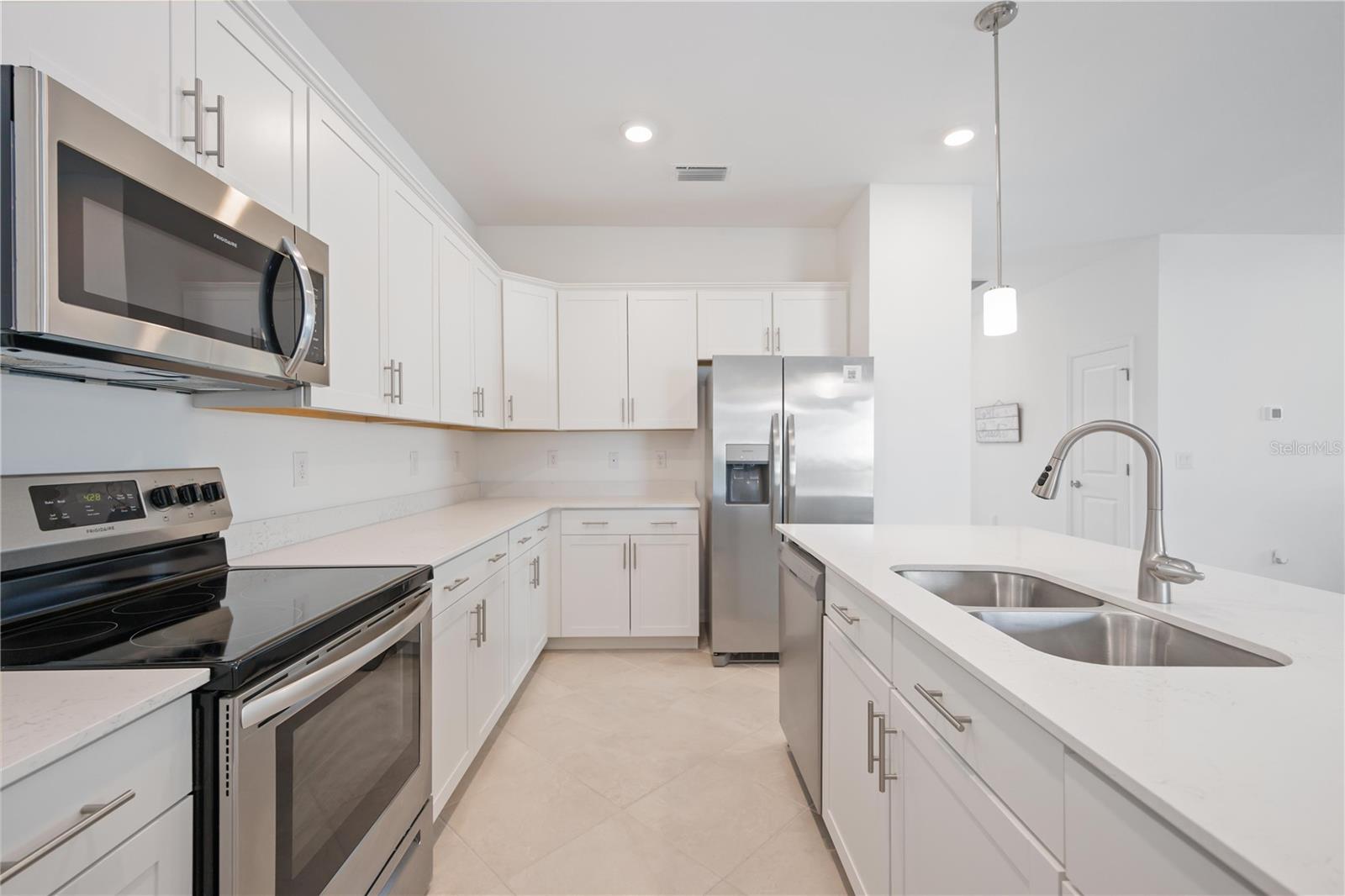 11380 BURGUNDY DRIVE