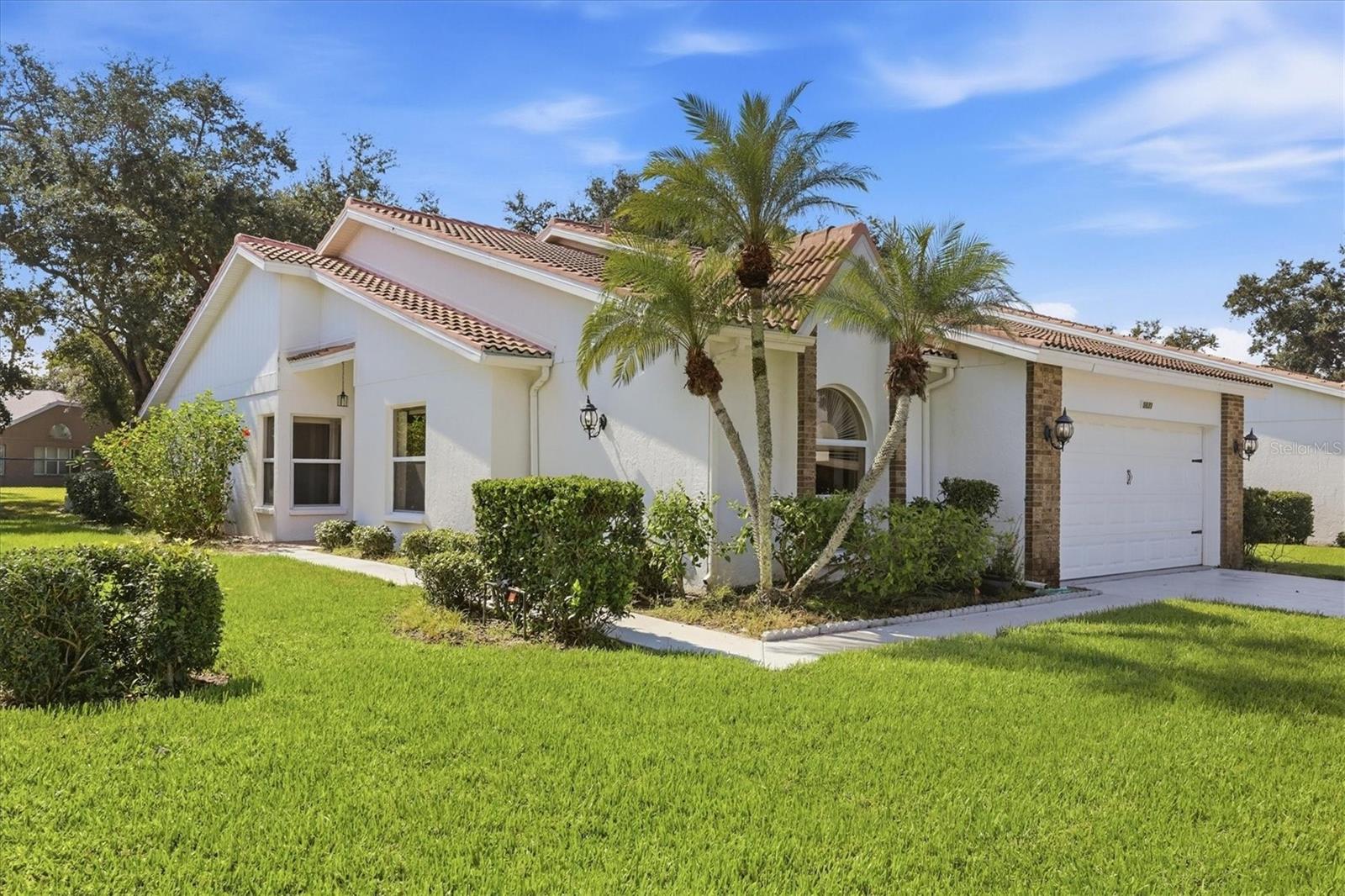 5837 GARDEN LAKES DRIVE, BRADENTON, FL, 34203 1 5837 GARDEN LAKES DRIVE