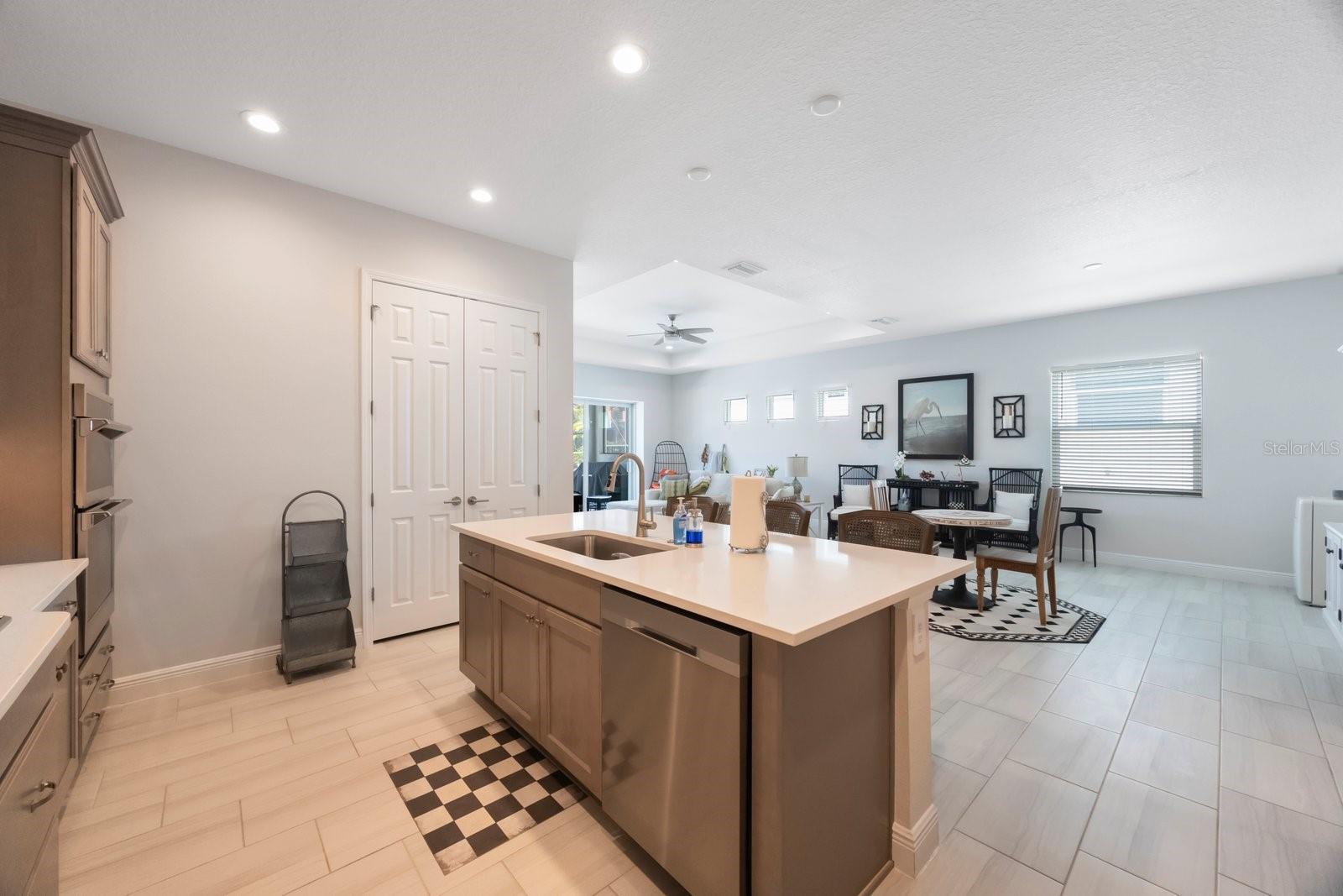 LEGENDS BAY - Residential Lease