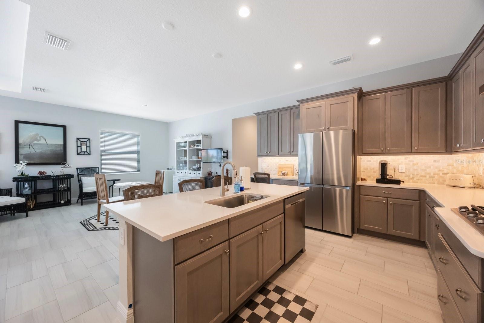LEGENDS BAY - Residential Lease