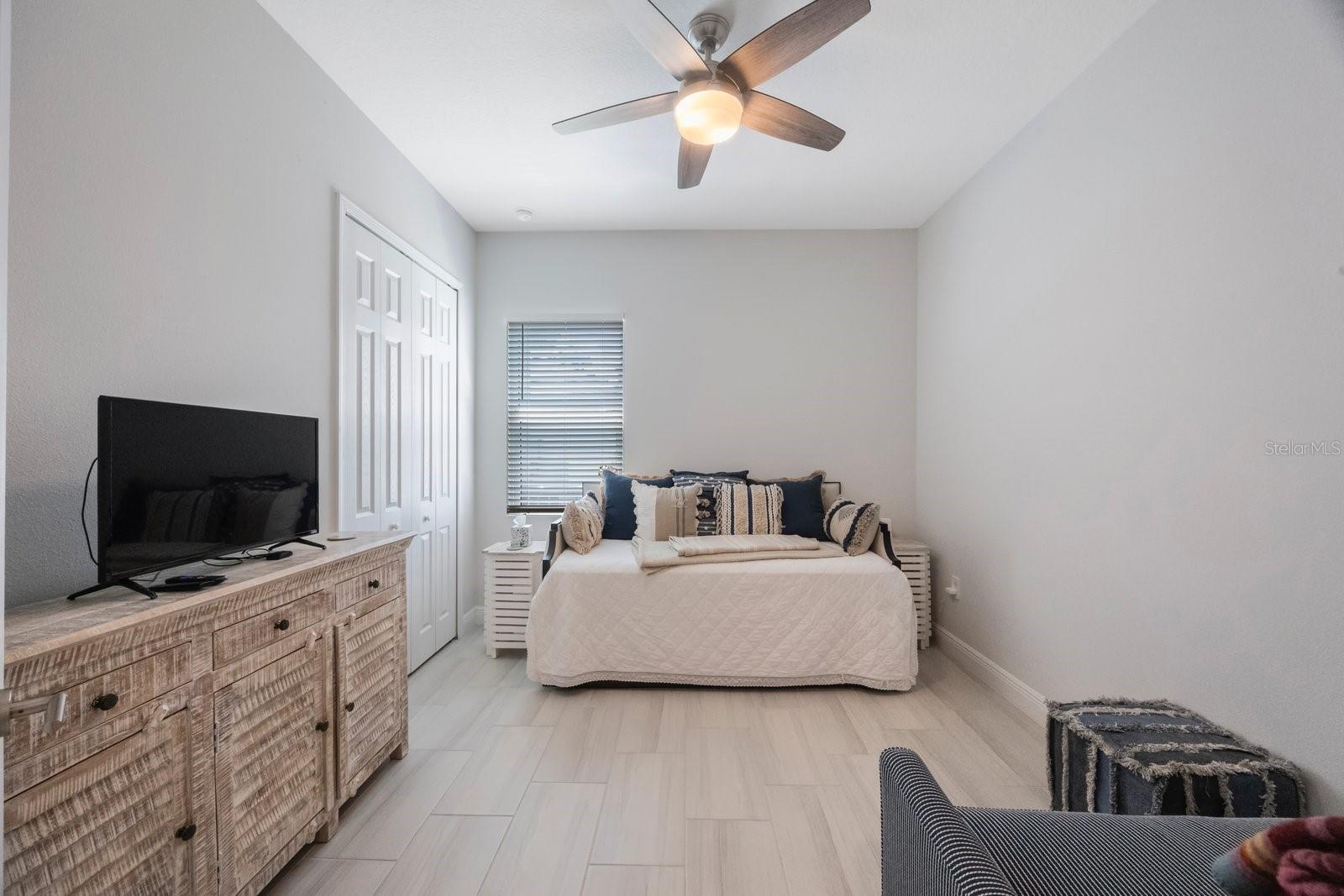 LEGENDS BAY - Residential Lease