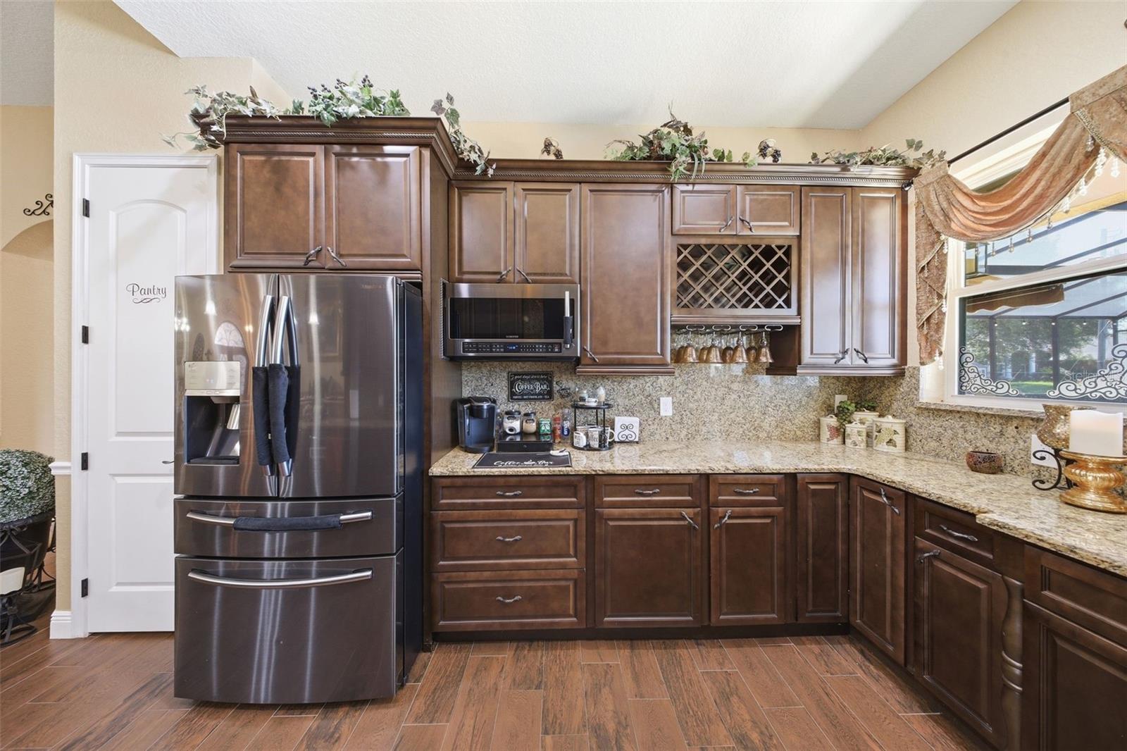 GROVELAND FARMS 32-22-25 - Residential