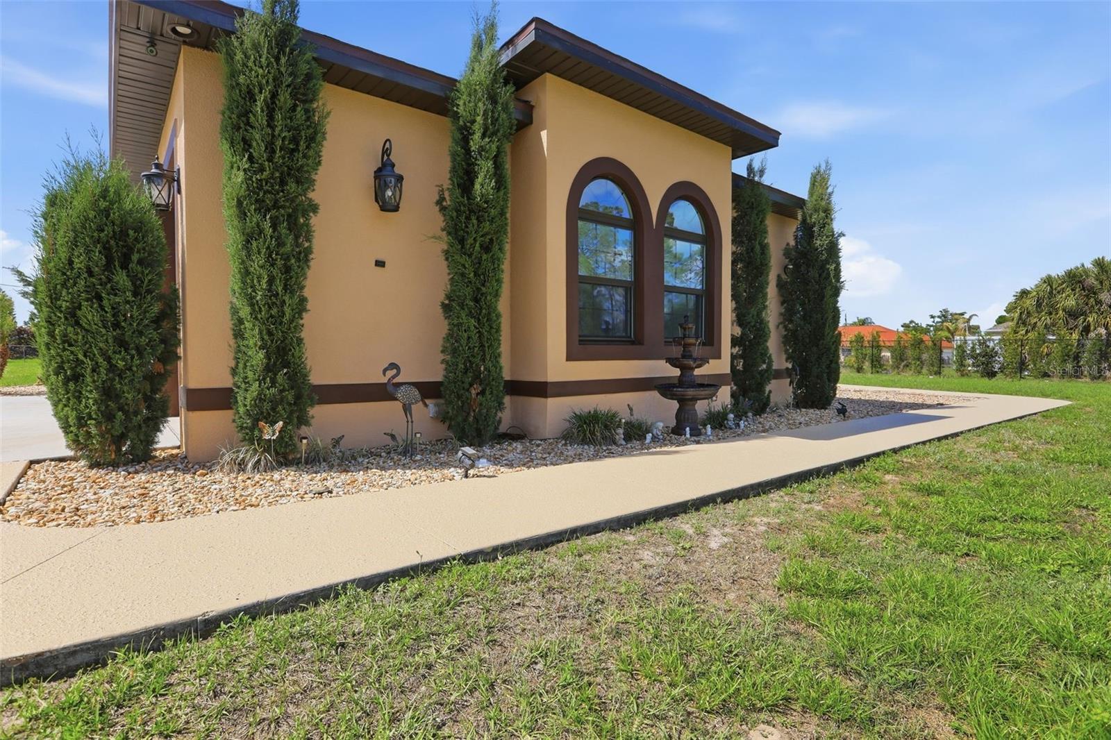 GROVELAND FARMS 32-22-25 - Residential