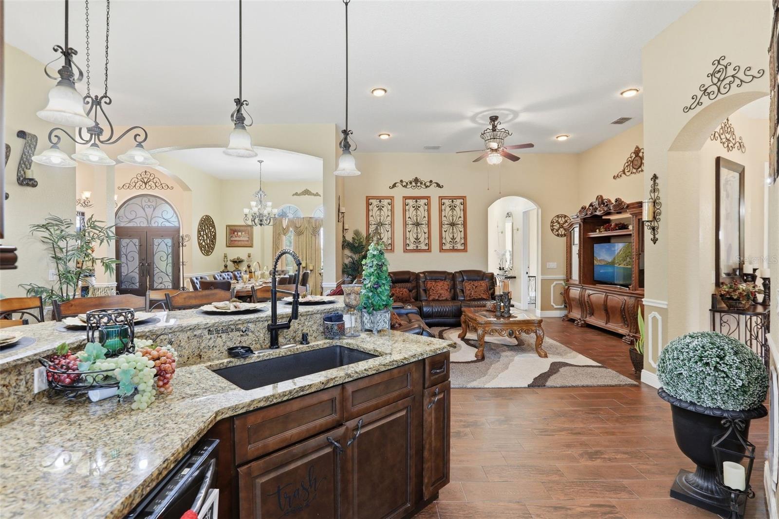 GROVELAND FARMS 32-22-25 - Residential