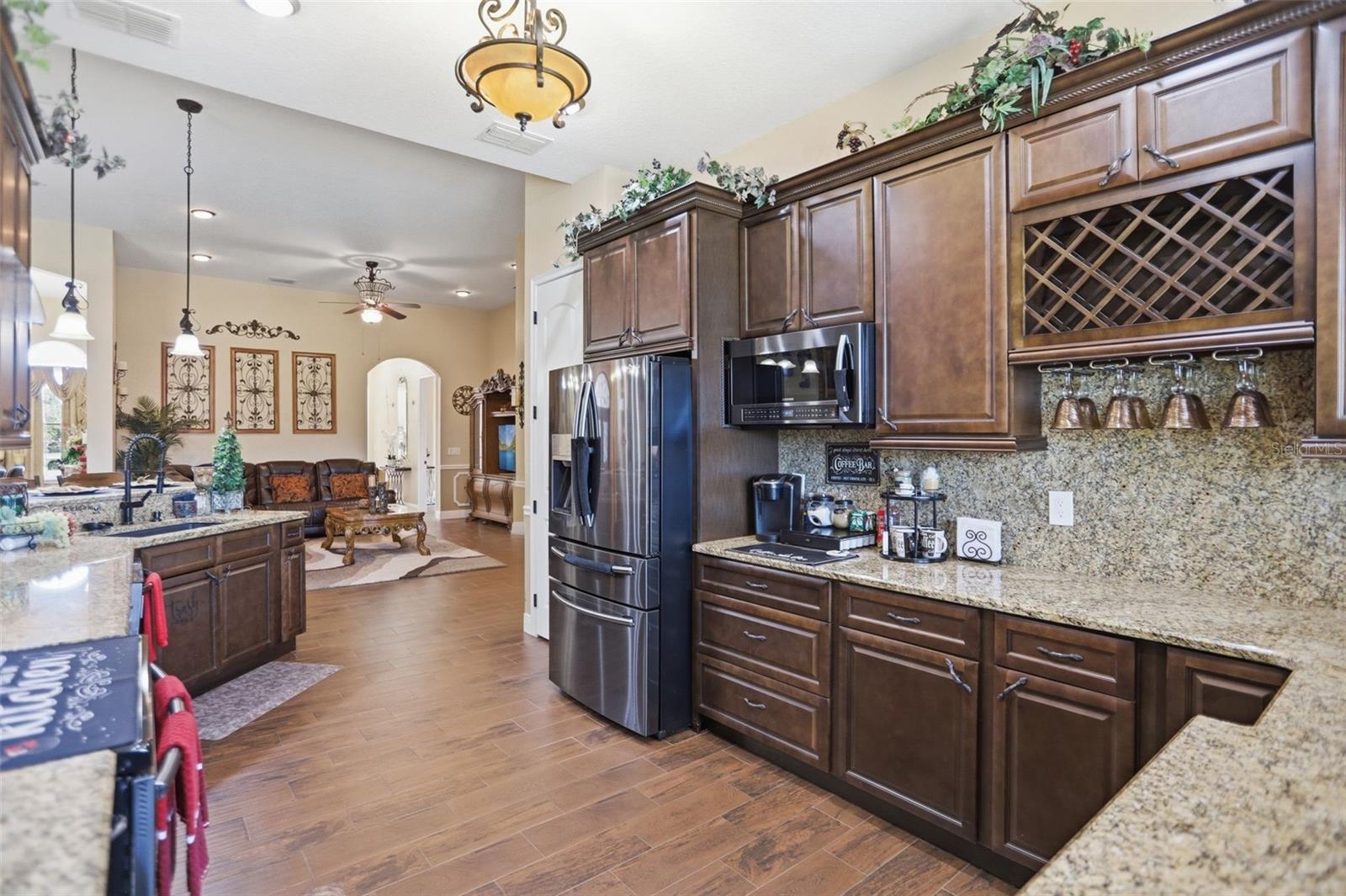 GROVELAND FARMS 32-22-25 - Residential