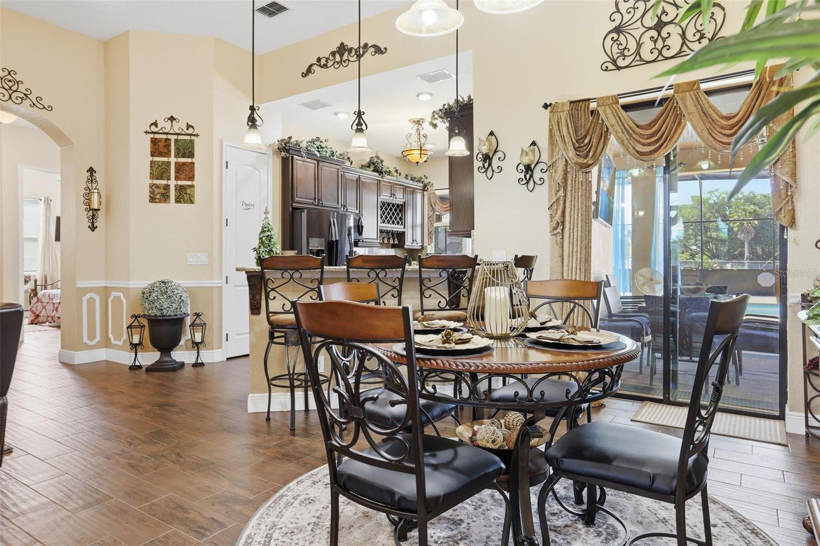 GROVELAND FARMS 32-22-25 - Residential