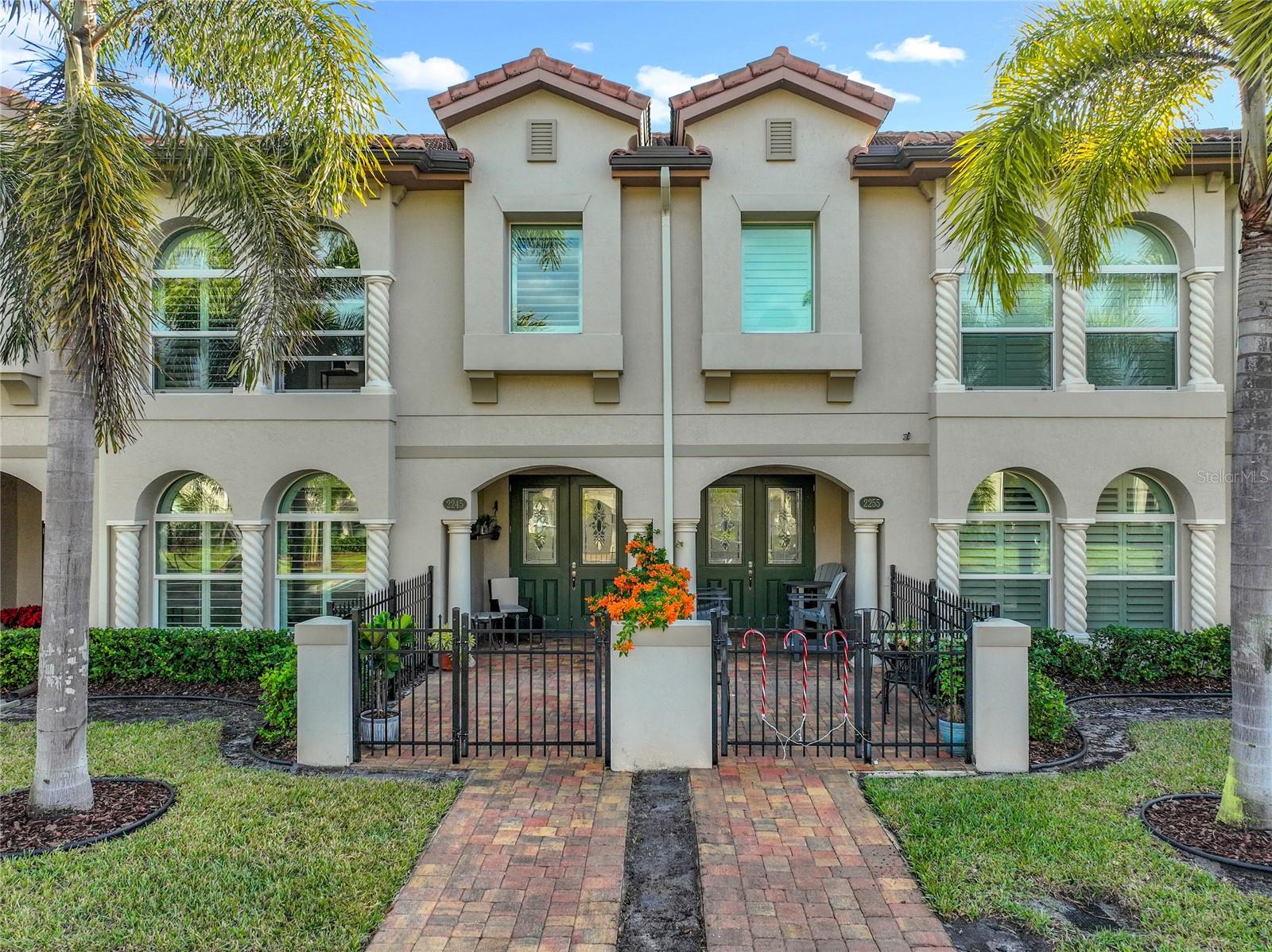 CRANE CREEK LANDING TOWNHOMES - Residential