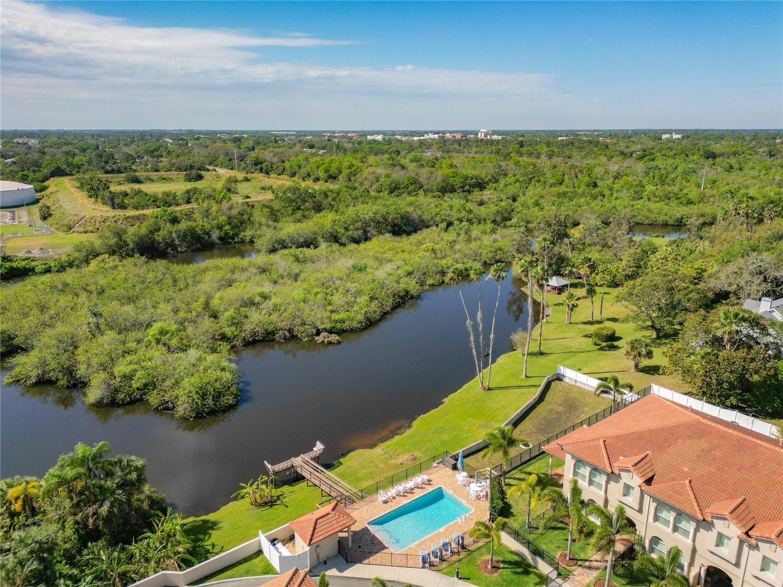 CRANE CREEK LANDING TOWNHOMES - Residential
