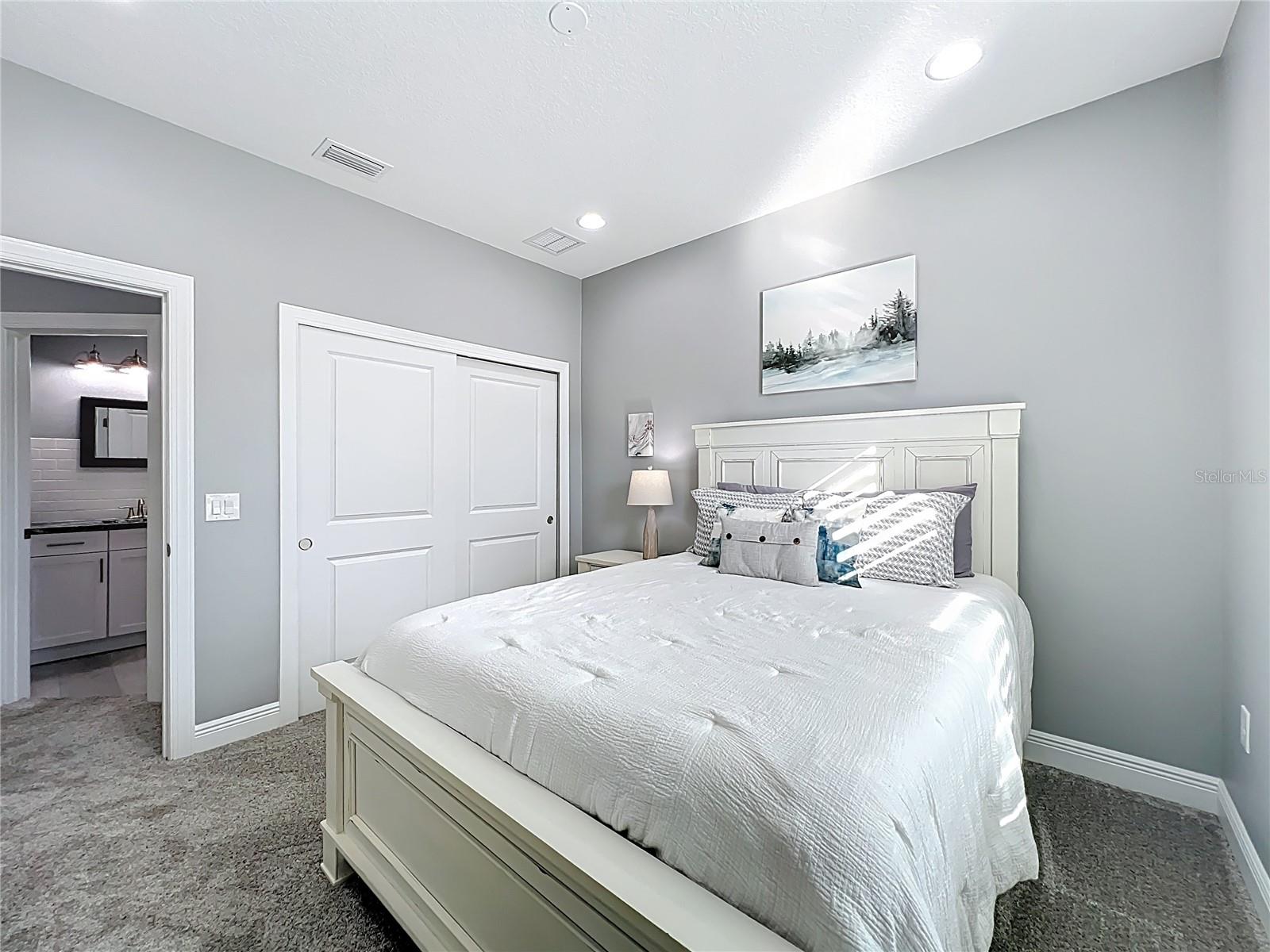 CRANE CREEK LANDING TOWNHOMES - Residential