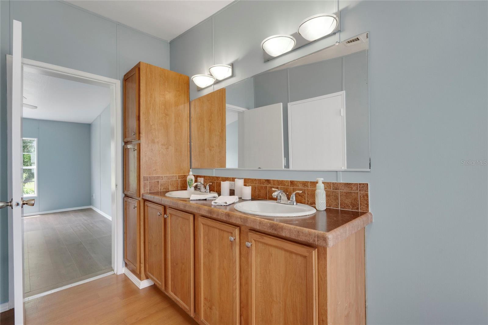 ACREAGE & UNREC - Residential