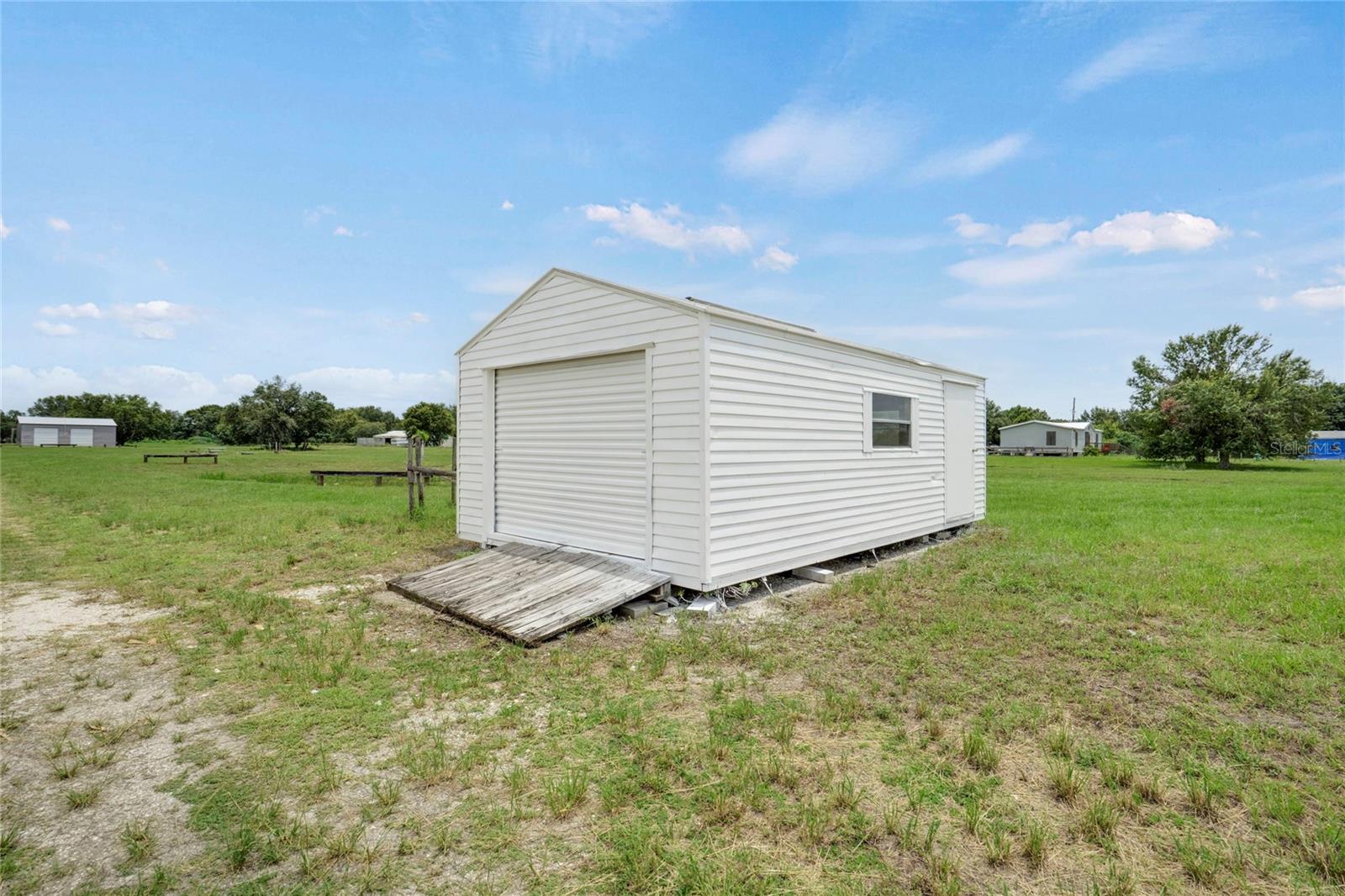 ACREAGE & UNREC - Residential